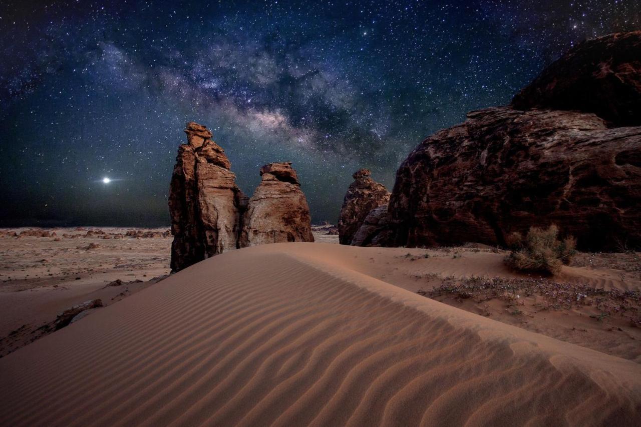 ホテル Wadi Rum Al-Omar エクステリア 写真