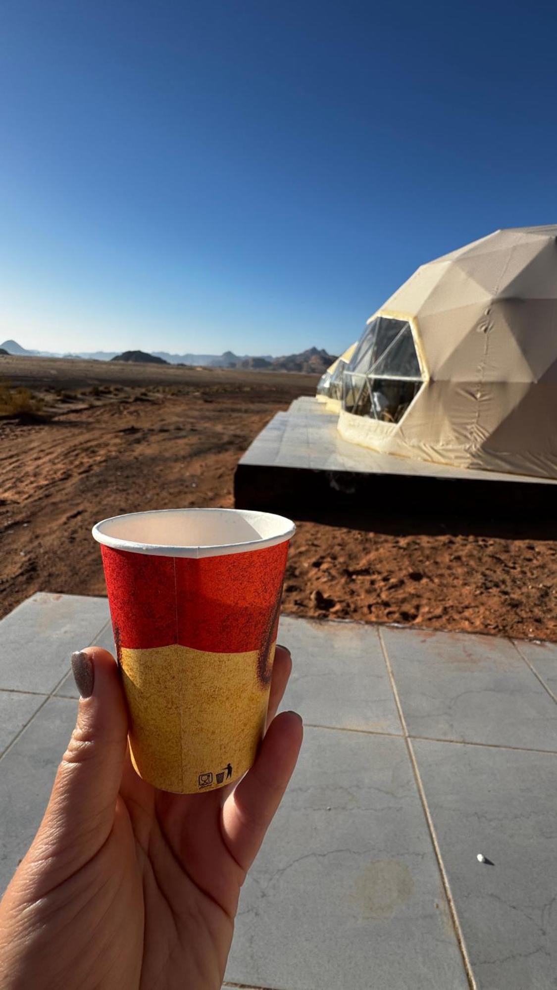 ホテル Wadi Rum Al-Omar エクステリア 写真